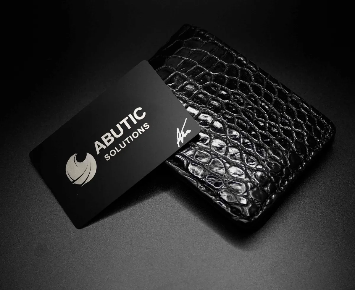 Steel NFC card lifestyle photo